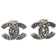 Pre-owned Metal earrings Chanel Vintage , Black , Dames