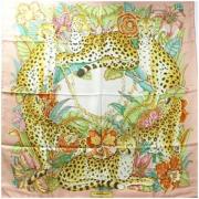 Pre-owned Silk scarves Salvatore Ferragamo Pre-owned , Multicolor , Da...