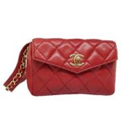 Pre-owned Leather crossbody-bags Chanel Vintage , Red , Dames