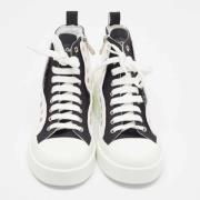 Pre-owned Canvas sneakers Dolce & Gabbana Pre-owned , White , Dames