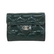 Pre-owned Leather wallets Chanel Vintage , Green , Dames