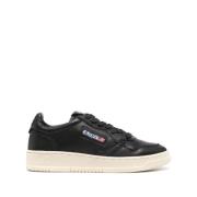 Stijlvolle Sneakers voor dagelijks gebruik Autry , Black , Dames