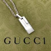 Pre-owned Metal necklaces Gucci Vintage , Gray , Dames