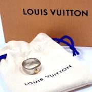 Pre-owned Metal rings Louis Vuitton Vintage , Gray , Dames