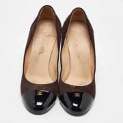 Pre-owned Suede heels Chanel Vintage , Brown , Dames