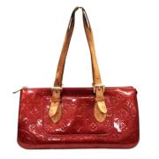 Pre-owned Leather shoulder-bags Louis Vuitton Vintage , Red , Dames