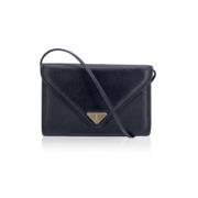 Pre-owned Leather crossbody-bags Yves Saint Laurent Vintage , Black , ...