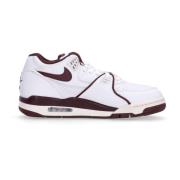 Lage Wit/Bourgondische Sneaker met Flight Stijl Nike , White , Heren