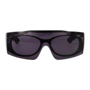 Stijlvolle zonnebril Am0489S voor de zomer Alexander McQueen , Black ,...