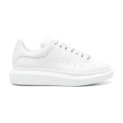 Witte Sneakers voor een stijlvolle look Alexander McQueen , White , He...