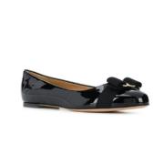 Zwarte Varina Ballerina Platte Schoenen Salvatore Ferragamo , Black , ...