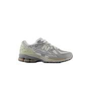 Grijze Synthetische Sneakers Lente/Zomer Collectie New Balance , Gray ...