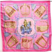 Pre-owned Silk scarves Hermès Vintage , Pink , Dames