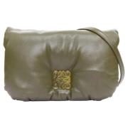 Pre-owned Leather shoulder-bags Loewe Pre-owned , Green , Dames