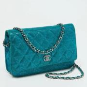 Pre-owned Suede wallets Chanel Vintage , Blue , Dames