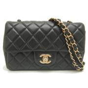 Pre-owned Leather crossbody-bags Chanel Vintage , Black , Dames