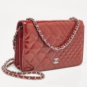 Pre-owned Leather wallets Chanel Vintage , Red , Dames