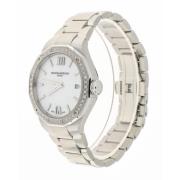 Watches Baume et Mercier , Gray , Dames