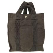 Pre-owned Canvas totes Hermès Vintage , Gray , Dames