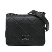 Pre-owned Leather crossbody-bags Chanel Vintage , Black , Dames