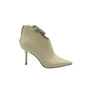 Pre-owned Leather boots Jimmy Choo Pre-owned , Beige , Dames