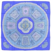 Pre-owned Silk scarves Hermès Vintage , Blue , Dames