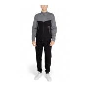 Zwarte katoenen sweatsuit met comfortabele pasvorm Emporio Armani EA7 ...