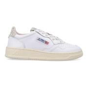 Slangenhuid Sneakers met Multi-Layer Inzetstukken Autry , White , Dame...