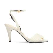 Witte Sandalen voor een stijlvolle look Valentino Garavani , White , D...