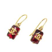 Pre-owned Metal earrings Chanel Vintage , Red , Dames