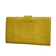 Pre-owned Leather wallets Chanel Vintage , Yellow , Dames