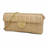 Pre-owned Leather chanel-bags Chanel Vintage , Beige , Dames