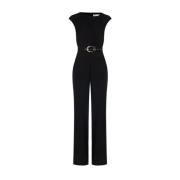 Stromende jumpsuit met bijpassende riem Rinascimento , Black , Dames