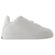 Leather sneakers Burberry , White , Dames