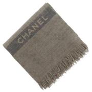 Pre-owned Wool scarves Chanel Vintage , Gray , Dames