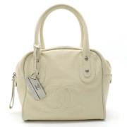 Pre-owned Leather handbags Chanel Vintage , White , Dames