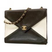 Pre-owned Leather chanel-bags Chanel Vintage , Brown , Dames