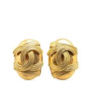 Pre-owned Metal earrings Chanel Vintage , Yellow , Dames