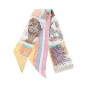 Pre-owned Silk scarves Hermès Vintage , Multicolor , Dames