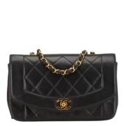 Pre-owned Leather shoulder-bags Chanel Vintage , Black , Dames