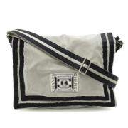 Pre-owned Canvas crossbody-bags Chanel Vintage , White , Dames