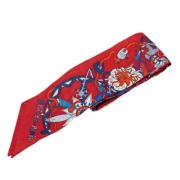 Pre-owned Silk scarves Hermès Vintage , Red , Dames