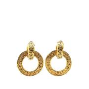 Pre-owned Metal earrings Chanel Vintage , Yellow , Dames