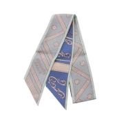 Pre-owned Canvas scarves Hermès Vintage , Multicolor , Dames