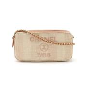 Pre-owned Canvas handbags Chanel Vintage , Pink , Dames