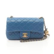 Pre-owned Leather crossbody-bags Chanel Vintage , Blue , Dames