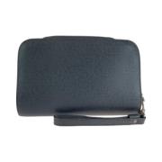 Pre-owned Leather clutches Louis Vuitton Vintage , Black , Heren