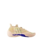 Roze Neptune Sneakers - Synthetisch Burberry , Pink , Dames