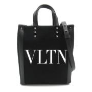 Pre-owned Canvas shoulder-bags Valentino Vintage , Black , Dames