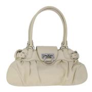 Pre-owned Leather handbags Salvatore Ferragamo Pre-owned , Beige , Dam...